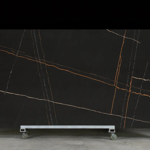 Calacatta Black Quartz 118