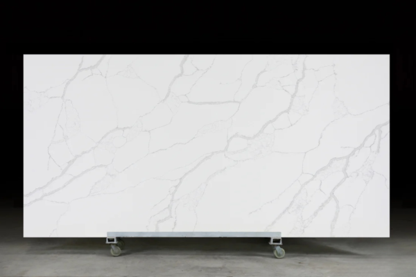 Statuorio White Quartz 111