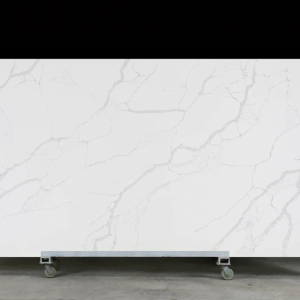 Statuorio White Quartz 111