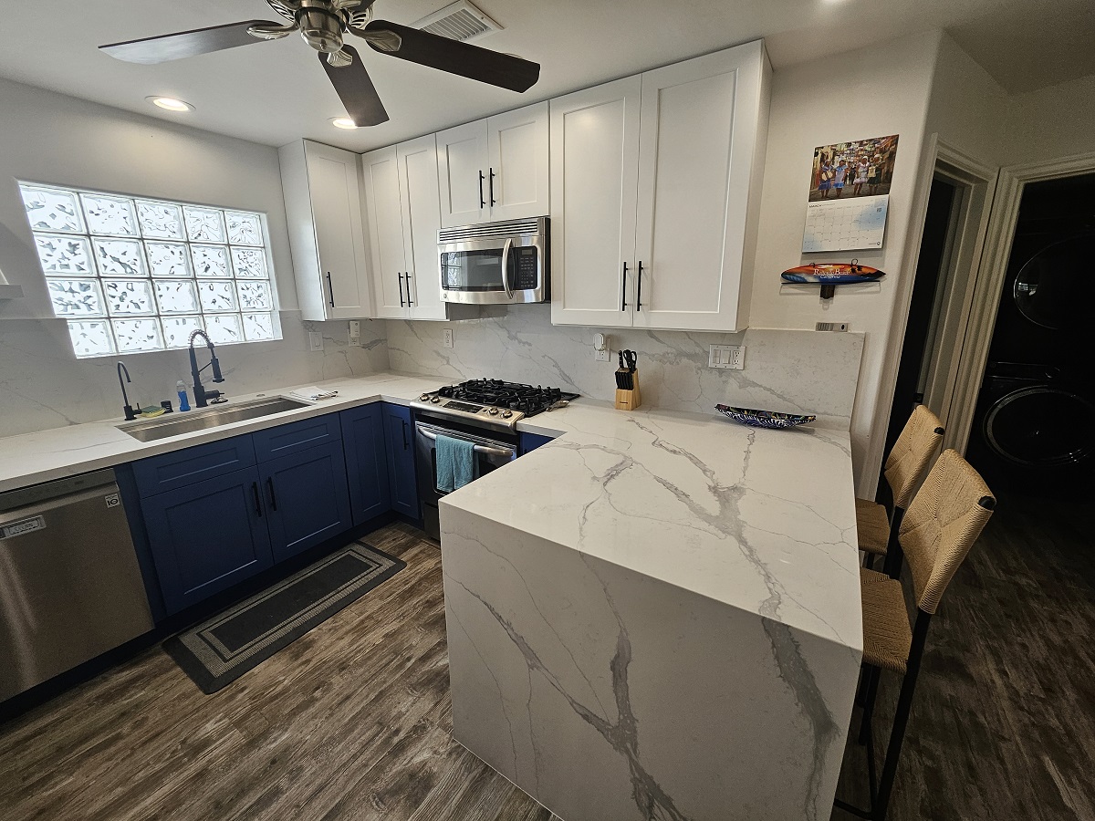 Kitchen by Kitchen Cabinet | Kitchen Remodeling & Refacing by All Stylish Inc